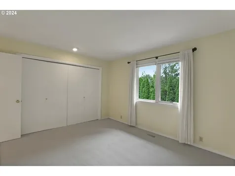 2720 Nw 134th Place Portland OR 97229