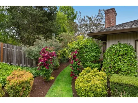 2720 Nw 134th Place Portland OR 97229