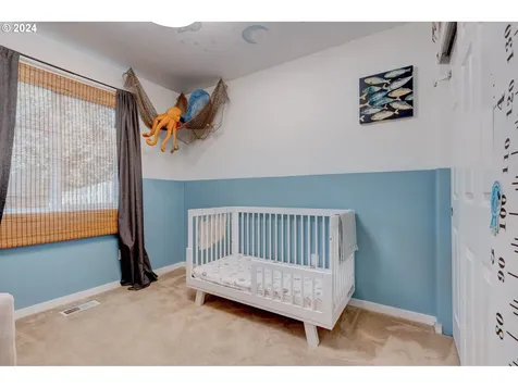 346 Ne Roth Street Portland OR 97211
