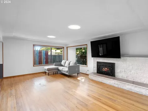 2531 SE 185th Avenue Gresham OR 97030