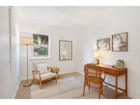 8118 Se 60th Avenue Portland OR 97206
