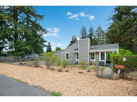 8118 Se 60th Avenue Portland OR 97206
