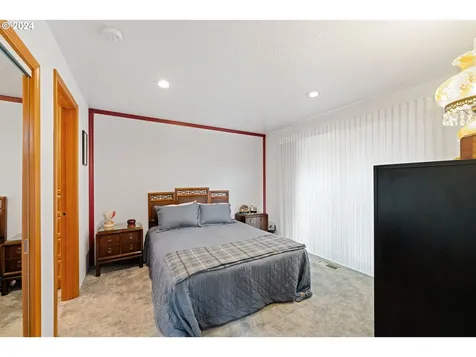 340 Council Hill Road Lakeside OR 97449