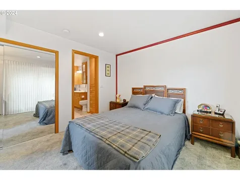 340 Council Hill Road Lakeside OR 97449