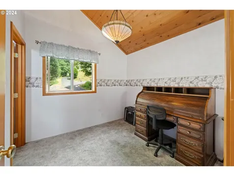 340 Council Hill Road Lakeside OR 97449