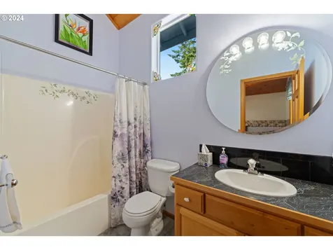 340 Council Hill Road Lakeside OR 97449