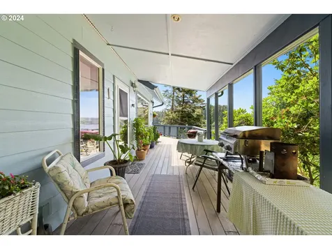 340 Council Hill Road Lakeside OR 97449