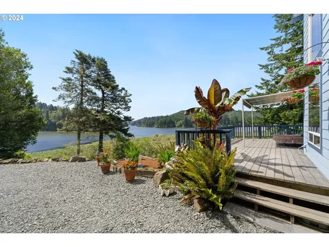 340 Council Hill Road Lakeside OR 97449
