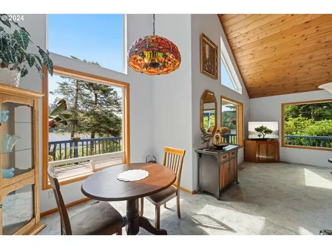 340 Council Hill Road Lakeside OR 97449