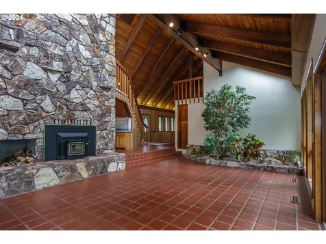 1051 Garden Grove Drive Roseburg OR 97471