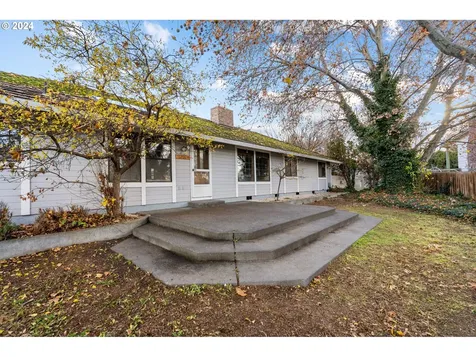 915 E Tamarack Avenue Hermiston OR 97838