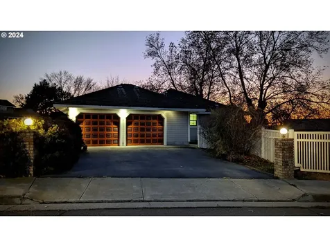 915 E Tamarack Avenue Hermiston OR 97838