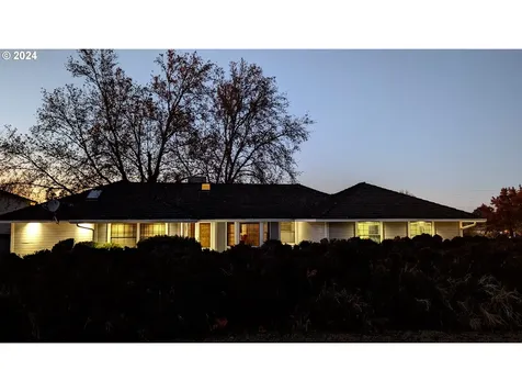 915 E Tamarack Avenue Hermiston OR 97838