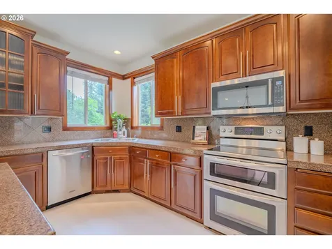 8614 NE 33rd Street Vancouver WA 98662