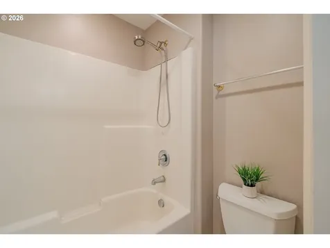 8614 NE 33rd Street Vancouver WA 98662