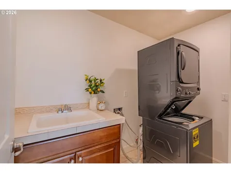 8614 NE 33rd Street Vancouver WA 98662