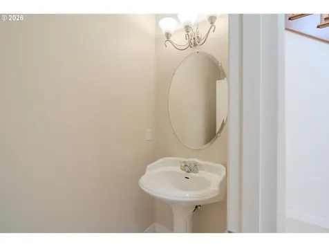 8614 NE 33rd Street Vancouver WA 98662