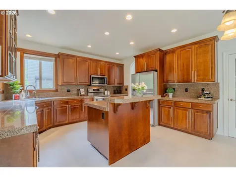 8614 NE 33rd Street Vancouver WA 98662