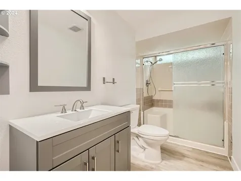 15606 Se 23rd Street Vancouver WA 98683
