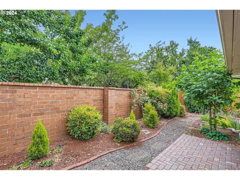 15606 Se 23rd Street Vancouver WA 98683