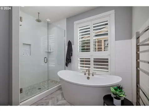 490 G Avenue Lake Oswego OR 97034
