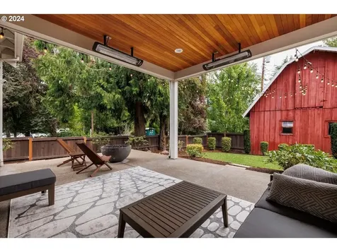 490 G Avenue Lake Oswego OR 97034