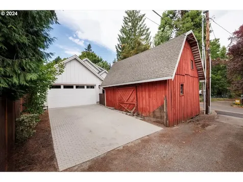 490 G Avenue Lake Oswego OR 97034
