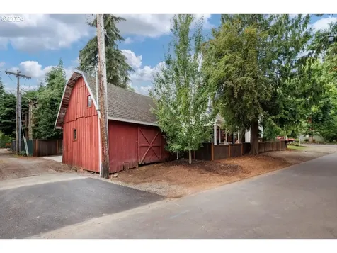 490 G Avenue Lake Oswego OR 97034
