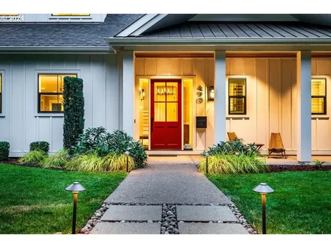 490 G Avenue Lake Oswego OR 97034