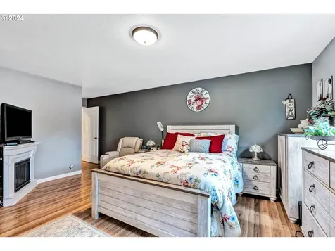 2379 N Fremont Street Cornelius OR 97113