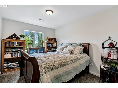2379 N Fremont Street Cornelius OR 97113