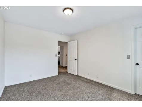 2379 N Fremont Street Cornelius OR 97113