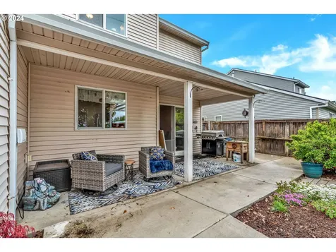2379 N Fremont Street Cornelius OR 97113