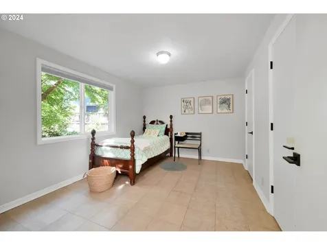 1865 Sylvan Street Eugene OR 97403