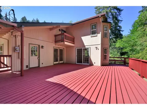 1865 Sylvan Street Eugene OR 97403