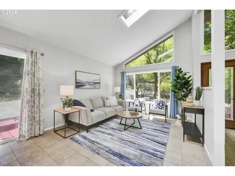 1865 Sylvan Street Eugene OR 97403