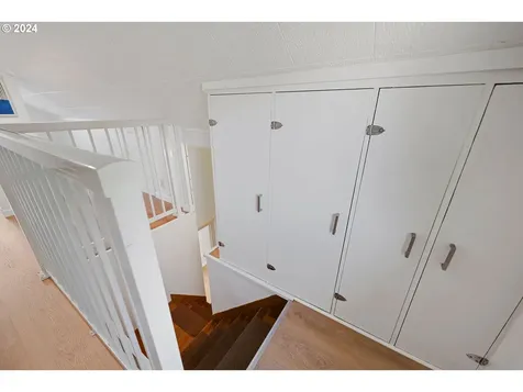 1313 3rd Street Astoria OR 97103