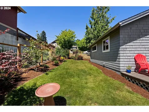 1313 3rd Street Astoria OR 97103