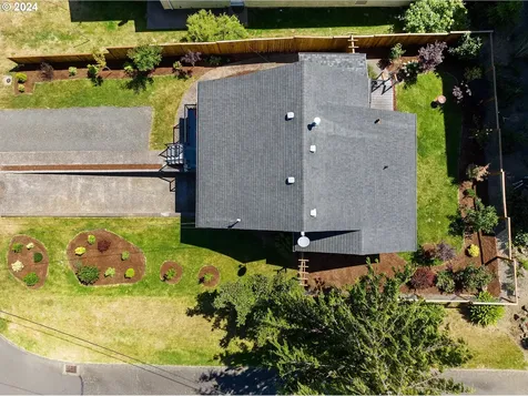 1313 3rd Street Astoria OR 97103