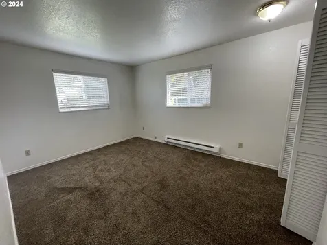 1684 29th Street Florence OR 97439
