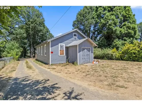 215 Major Drive Glendale OR 97442