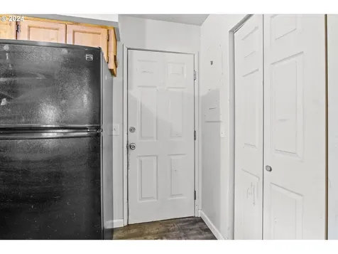 215 Major Drive Glendale OR 97442