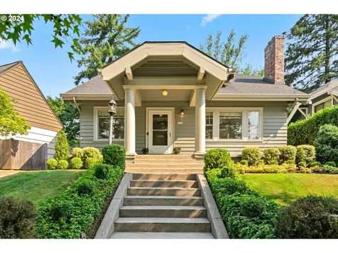 3273 Ne Alameda Street Portland OR 97212