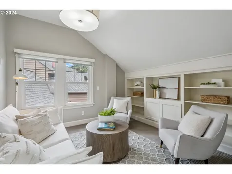 3273 Ne Alameda Street Portland OR 97212