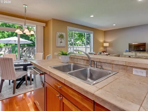 17125 Sw Plover Court Sherwood OR 97140