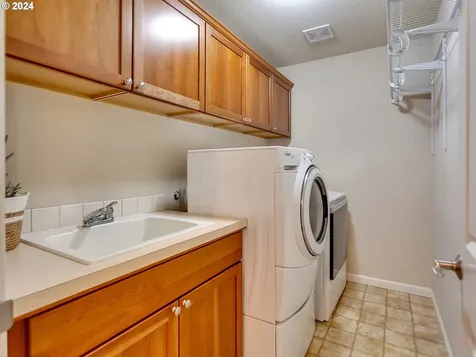 17125 Sw Plover Court Sherwood OR 97140
