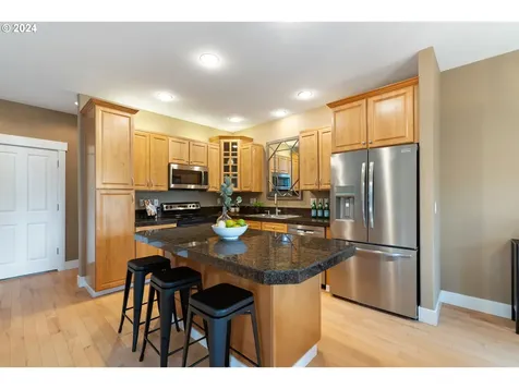9650 Sw Lodestone Drive Beaverton OR 97007