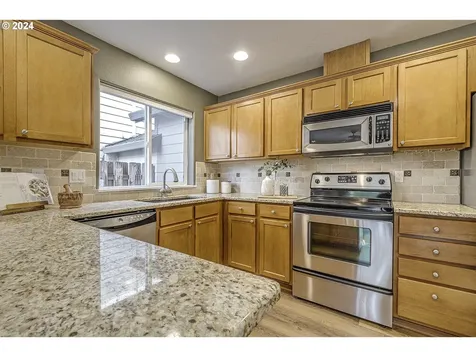 1486 SW Binford Lake Parkway Gresham OR 97080