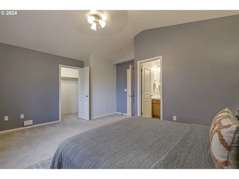 1486 SW Binford Lake Parkway Gresham OR 97080