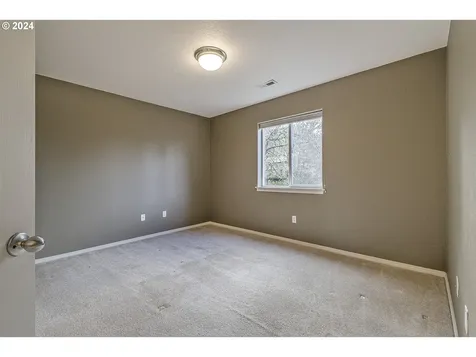 1486 SW Binford Lake Parkway Gresham OR 97080